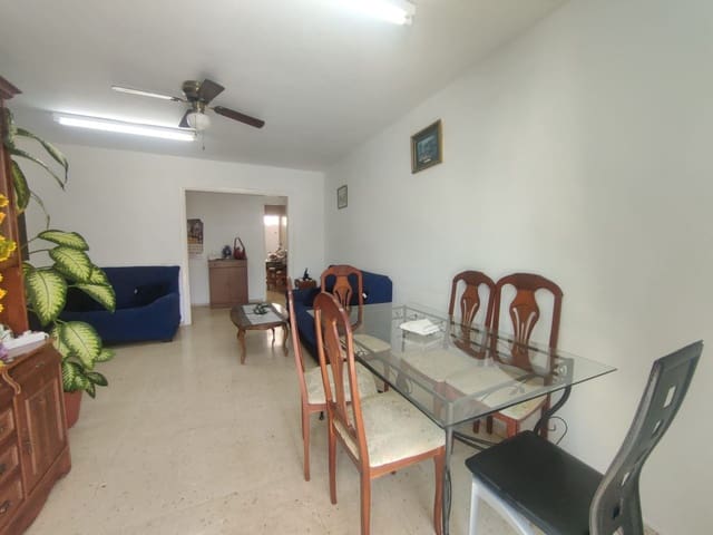 2 soveværelse Lejlighed til salg i Playa de las Americas, Arona med swimmingpool - € 350.000 (Ref: 9303101)