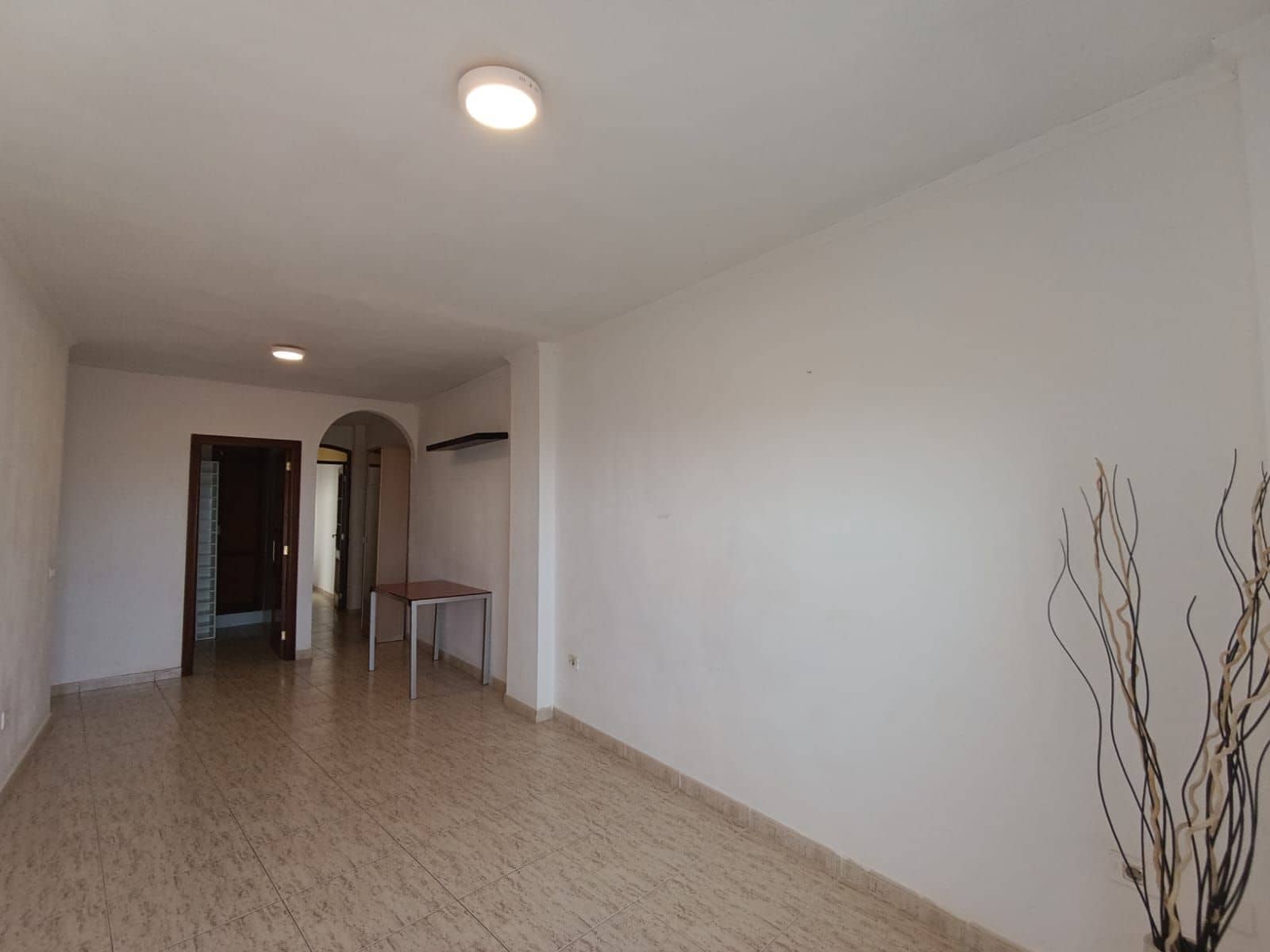 3 bedroom Apartment for sale in Arona with garage - € 215,000 (Ref: 9308280)