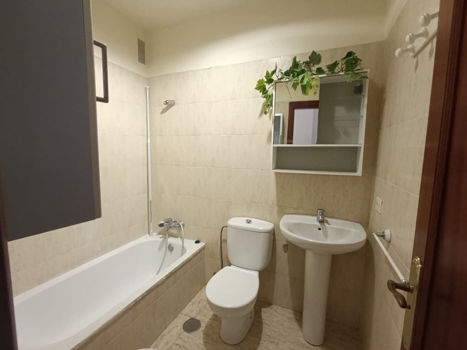 3 bedroom Apartment for sale in Arona with garage - € 215,000 (Ref: 9308280)