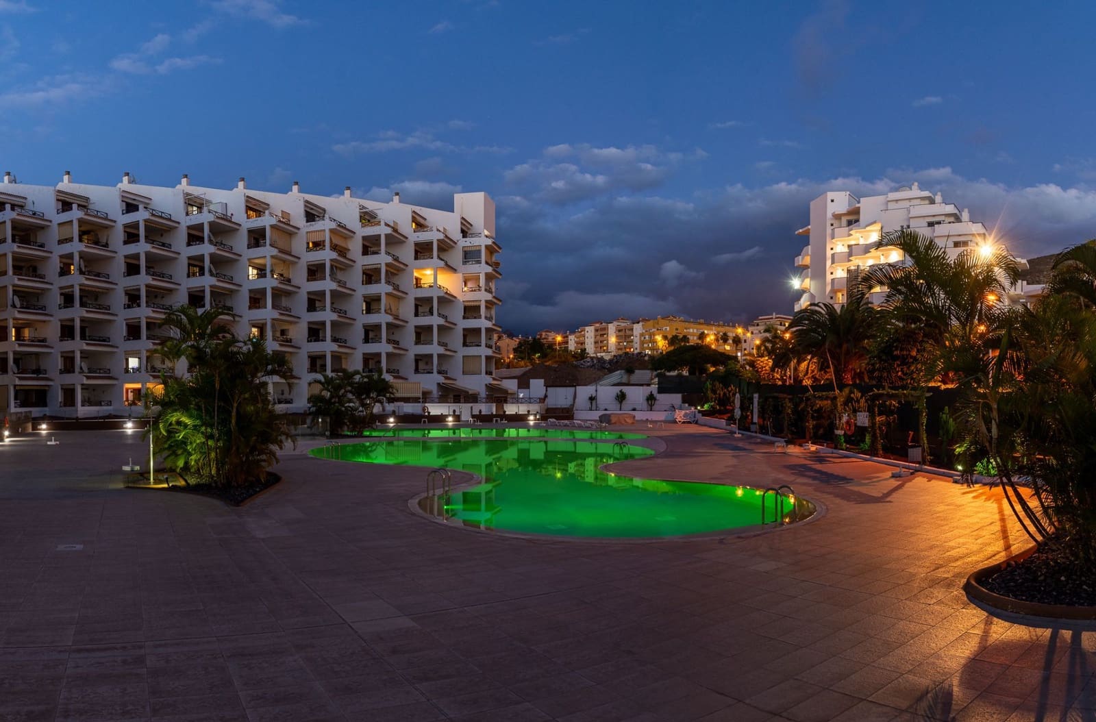 2 quarto Apartamento para venda em Los Cristianos com piscina - 415 000 € (Ref: 9310523)