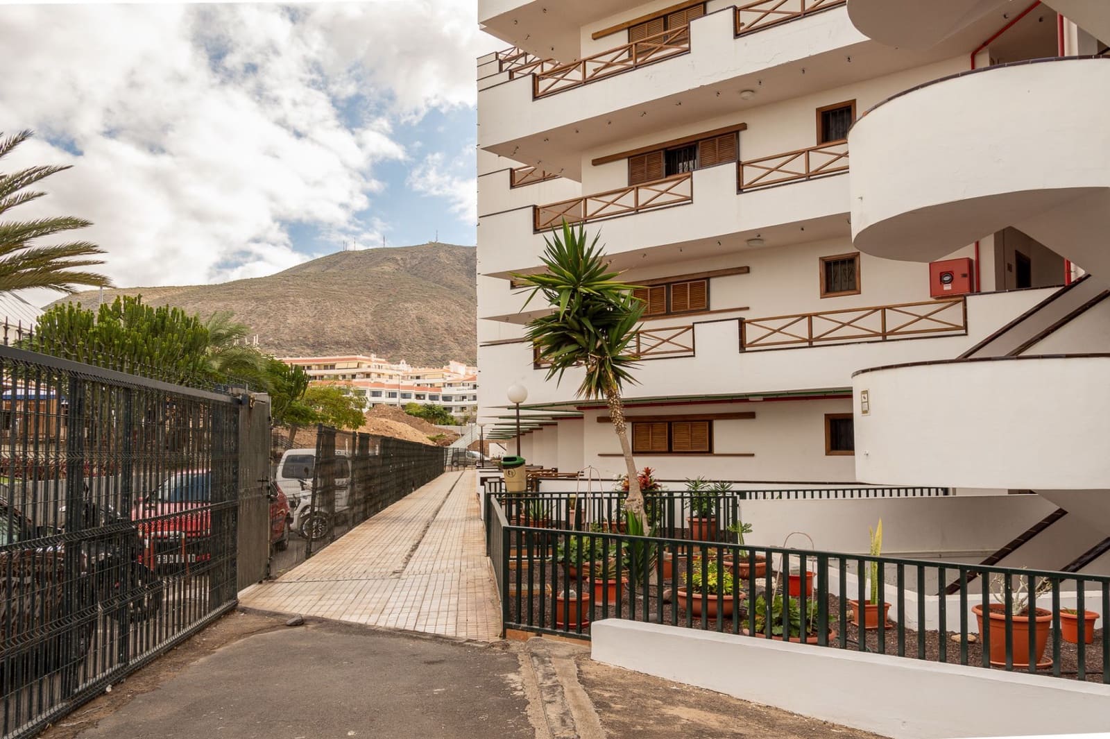 2 quarto Apartamento para venda em Los Cristianos com piscina - 415 000 € (Ref: 9310523)
