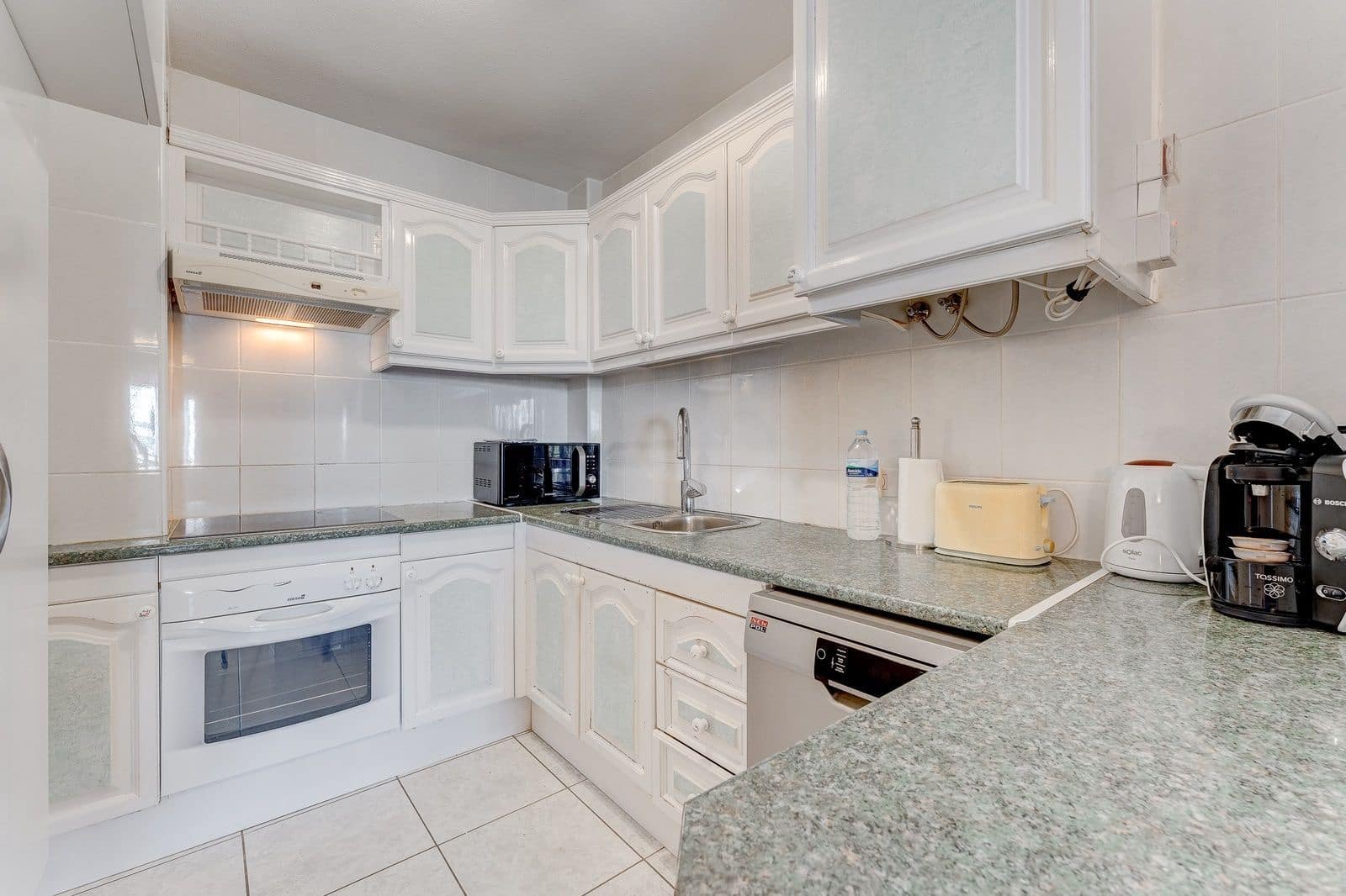 1 soverom Leilighet til salgs i Los Cristianos med svømmebasseng - € 299 000 (Ref: 9310524)