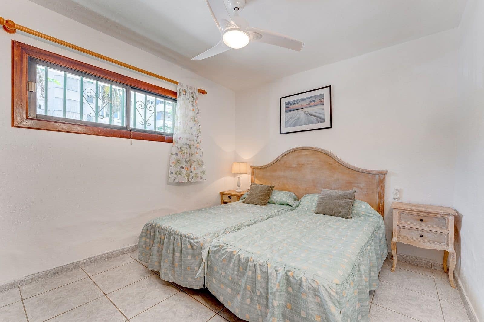 1 soverom Leilighet til salgs i Los Cristianos med svømmebasseng - € 299 000 (Ref: 9310524)