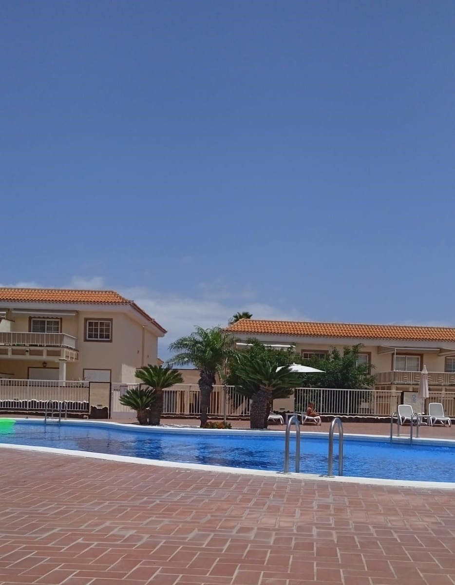 3 soverom Hus til salgs i Chayofa med svømmebasseng - € 400 000 (Ref: 9326036)