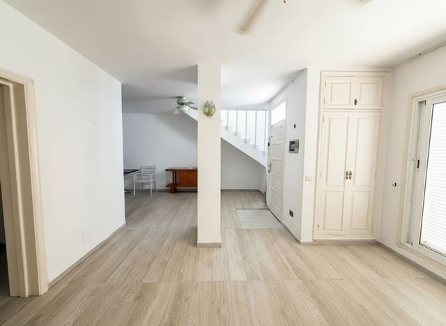 2 slaapkamer Huis te koop in Torviscas, Adeje met zwembad - € 381.600 (Ref: 9334446)