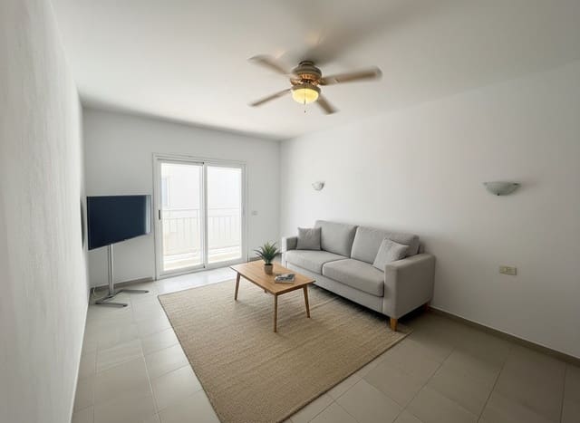 2 slaapkamer Huis te koop in Torviscas, Adeje met zwembad - € 381.600 (Ref: 9334446)