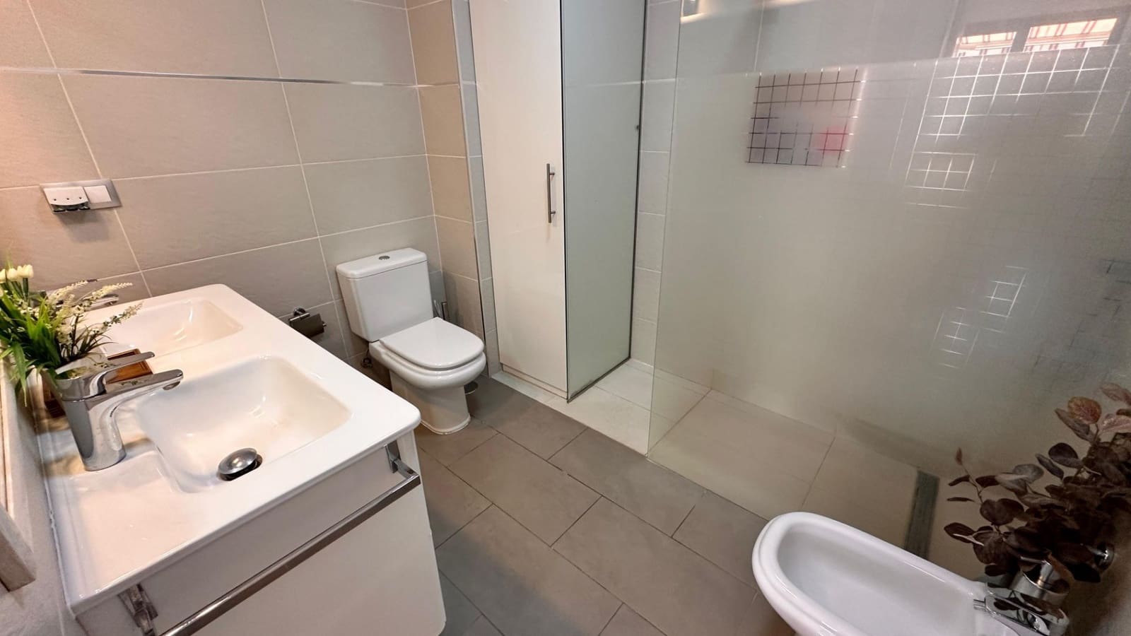 4 sovrum Hus till salu i El Madronal med pool garage - 630 000 € (Ref: 9340753)