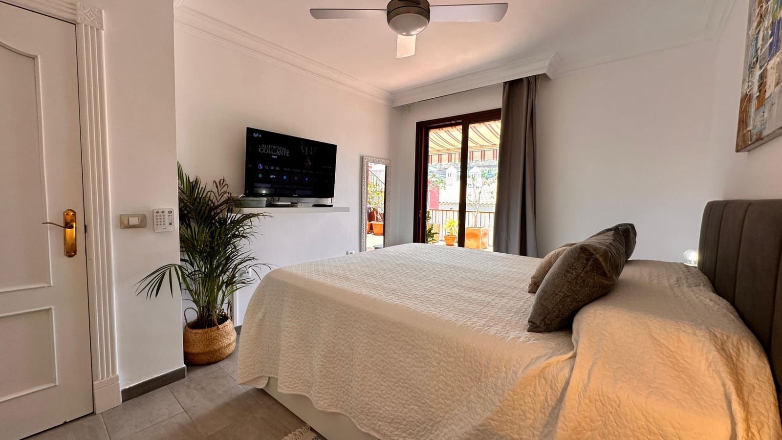 4 sovrum Hus till salu i El Madronal med pool garage - 630 000 € (Ref: 9340753)