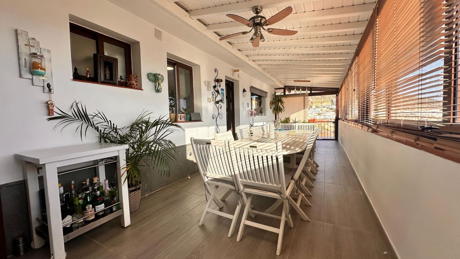 4 sovrum Hus till salu i El Madronal med pool garage - 630 000 € (Ref: 9340753)