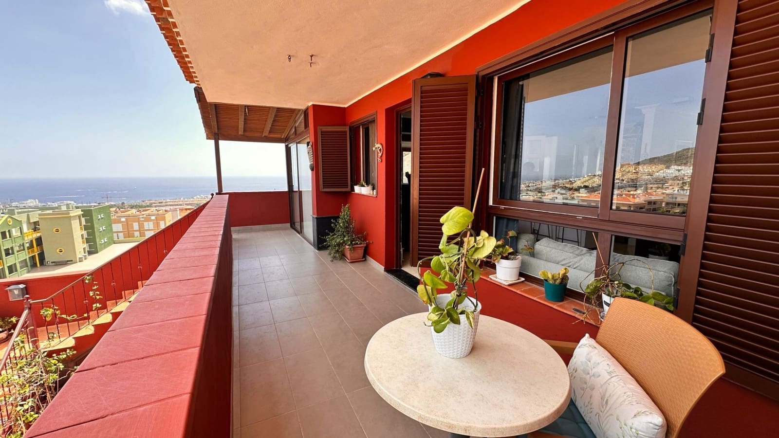 4 sovrum Hus till salu i El Madronal med pool garage - 630 000 € (Ref: 9340753)