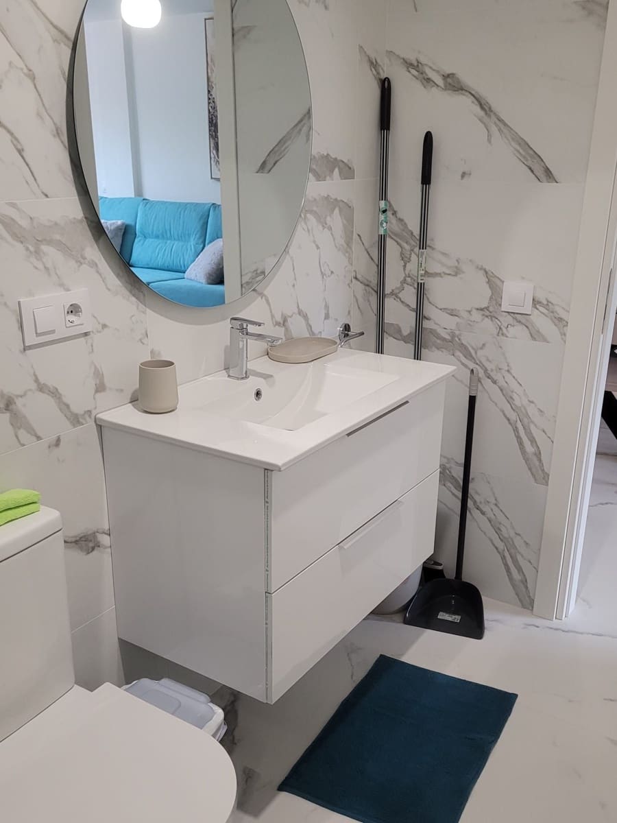 2 soveværelse Lejlighed til salg i Los Cristianos med swimmingpool - € 290.000 (Ref: 9344400)