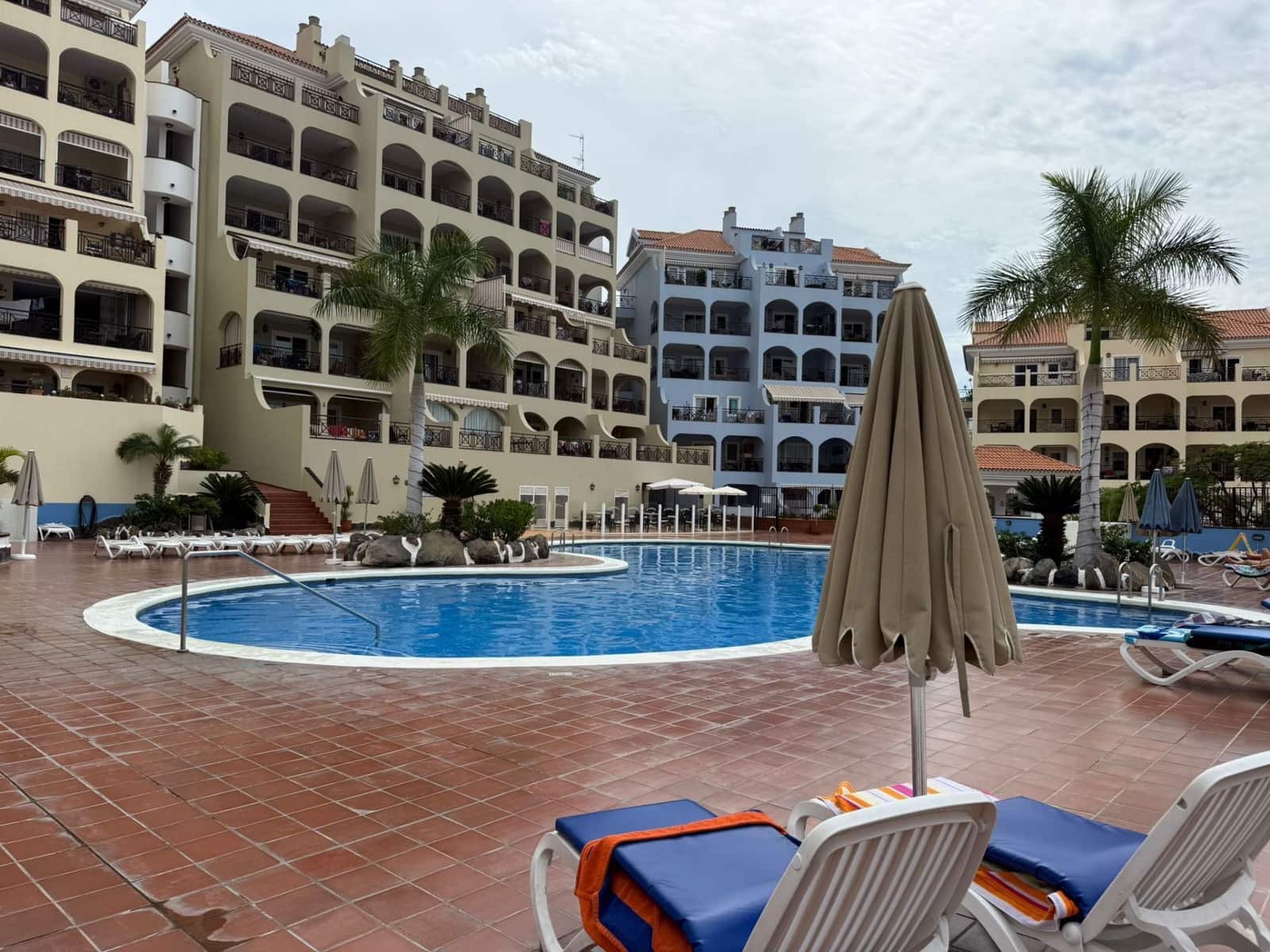 Apartamento de 1 habitación en Los Cristianos en venta con piscina - 325.000 € (Ref: 9346935)
