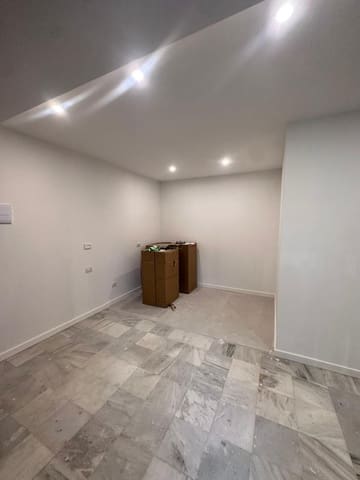 Local Commercial à vendre à Playa de las Americas, Arona avec piscine garage - 200 000 € (Ref: 9349061)