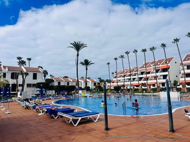 Local Commercial à vendre à Playa de las Americas, Arona avec piscine garage - 200 000 € (Ref: 9349061)