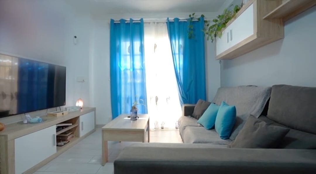 2 bedroom Apartment for sale in Guia de Isora with garage - € 274,000 (Ref: 9367021)