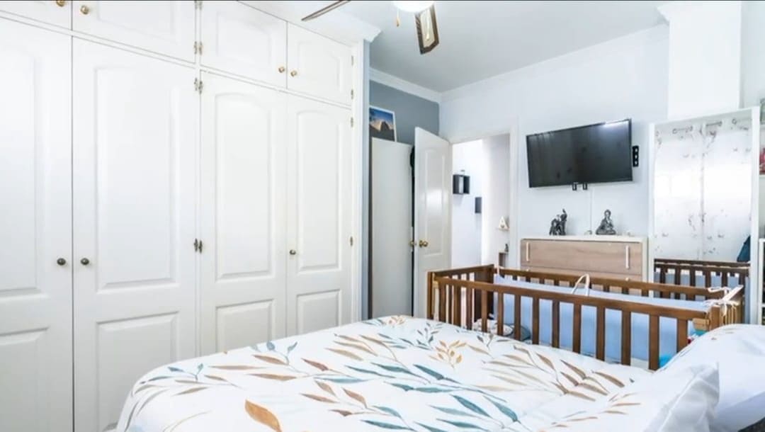 2 bedroom Apartment for sale in Guia de Isora with garage - € 274,000 (Ref: 9367021)