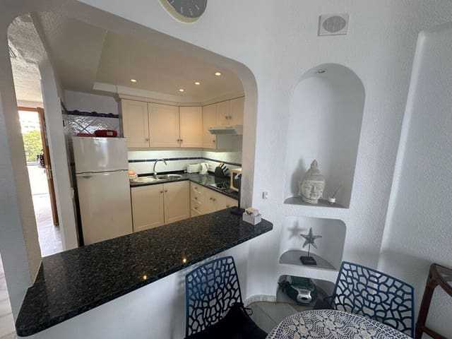 2 sypialnia Apartament na sprzedaż w San Eugenio Bajo, Adeje z basenem - 795 000 € (Ref: 9375012)