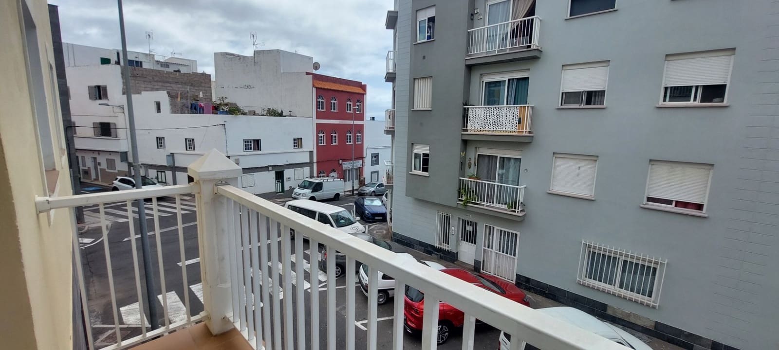 2 soveværelse Lejlighed til salg i Armenime med garage - € 265.000 (Ref: 9378787)