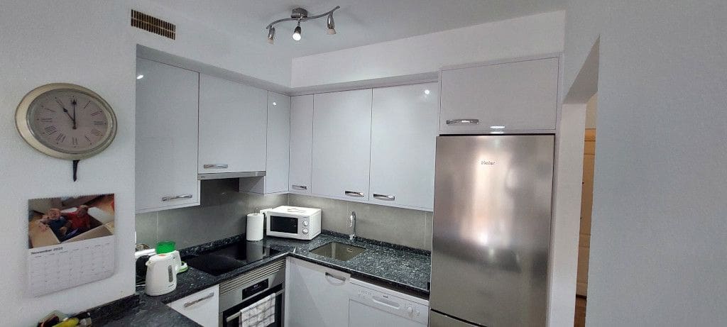 Apartamento de 2 habitaciones en Costa Adeje en venta con piscina garaje - 335.000 € (Ref: 9390306)