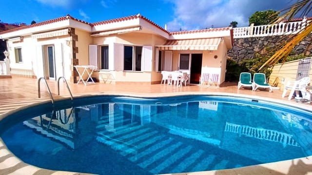 3 soverom Villa til salgs i Puerto Santiago, Santiago del Teide med svømmebasseng garasje - € 750 000 (Ref: 9398228)