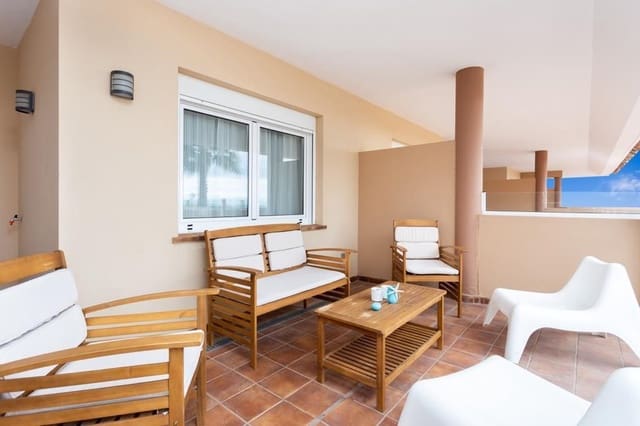 2 soveværelse Lejlighed til salg i Amarilla Golf, San Miguel de Abona med swimmingpool garage - € 420.000 (Ref: 9398229)