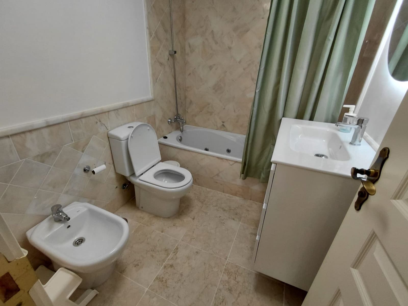 2 slaapkamer Appartement te huur in Palm-Mar met zwembad garage - € 1.880 (Ref: 9406413)