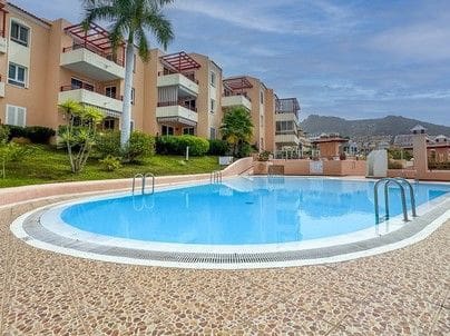 2 soveværelse Lejlighed til salg i El Madroñal, Adeje med swimmingpool garage - € 370.000 (Ref: 9406414)