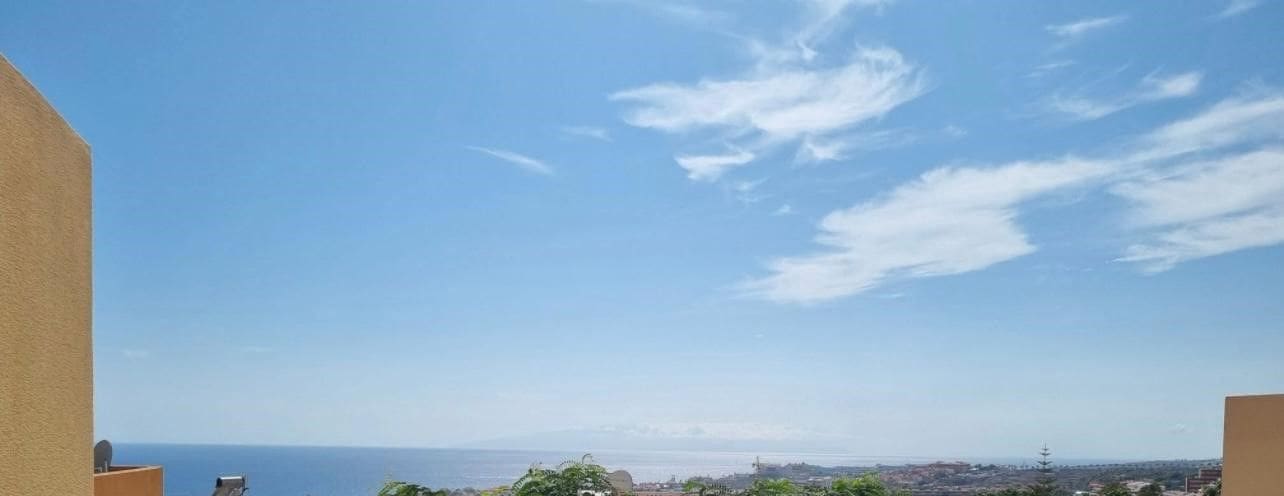 3 bedroom Villa for sale in El Madronal with garage - € 599,000 (Ref: 9406415)