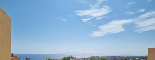 3 soveværelse Villa til salg i El Madroñal, Adeje med garage - € 599.000 (Ref: 9406415)