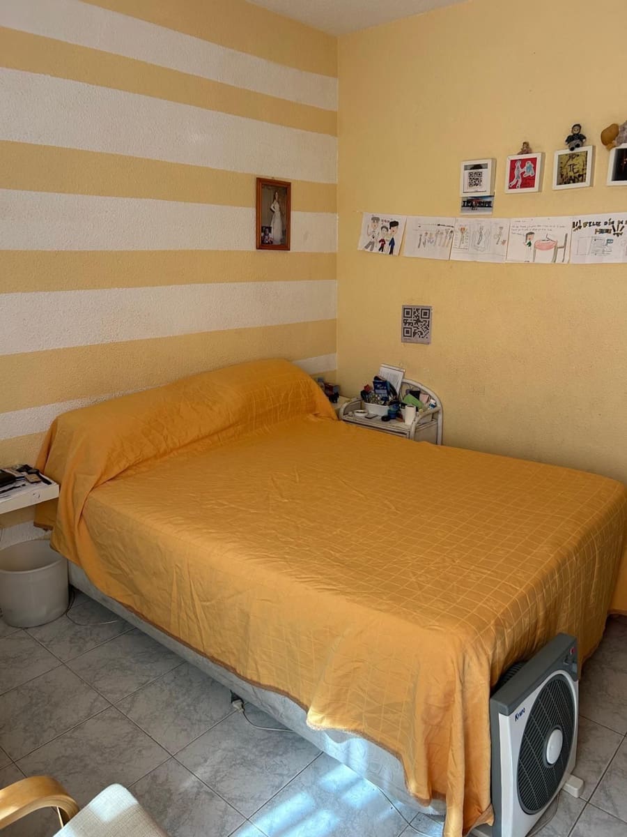 2 bedroom Apartment for sale in El Medano - € 220,000 (Ref: 9415684)