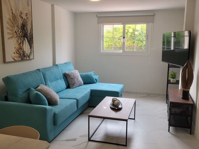 2 soveværelse Lejlighed til leje i Los Cristianos, Arona med swimmingpool - € 2.000 (Ref: 9415685)