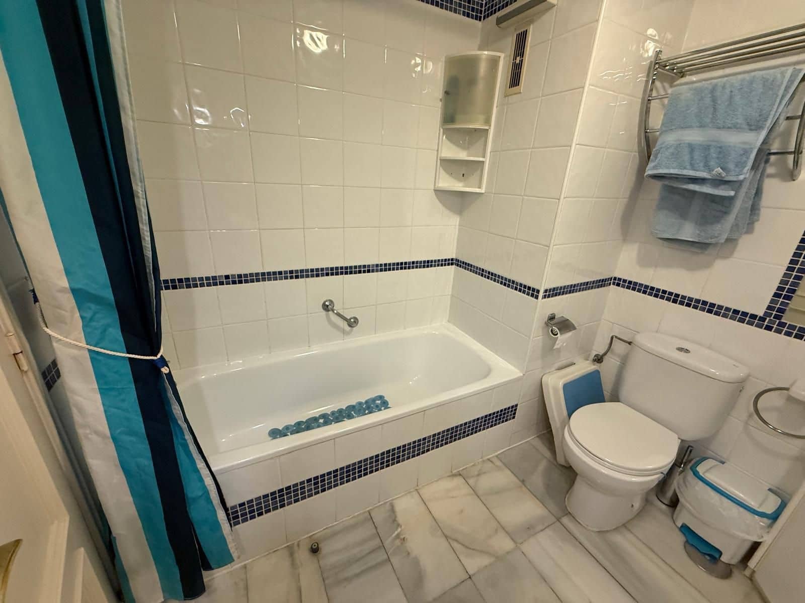 Apartamento de 1 habitación en Costa Adeje en venta con piscina - 310.000 € (Ref: 9415686)