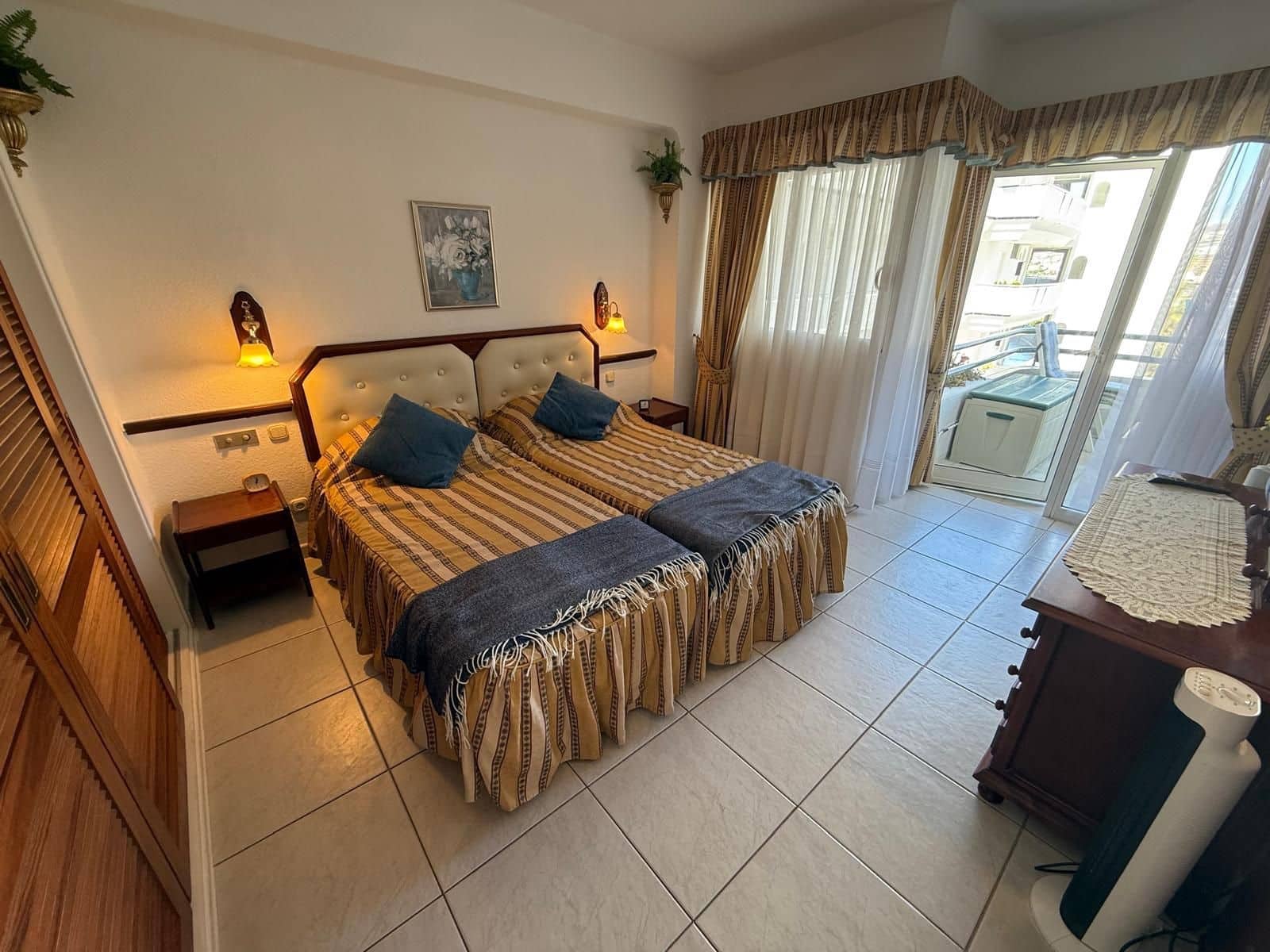 Apartamento de 1 habitación en Costa Adeje en venta con piscina - 310.000 € (Ref: 9415686)