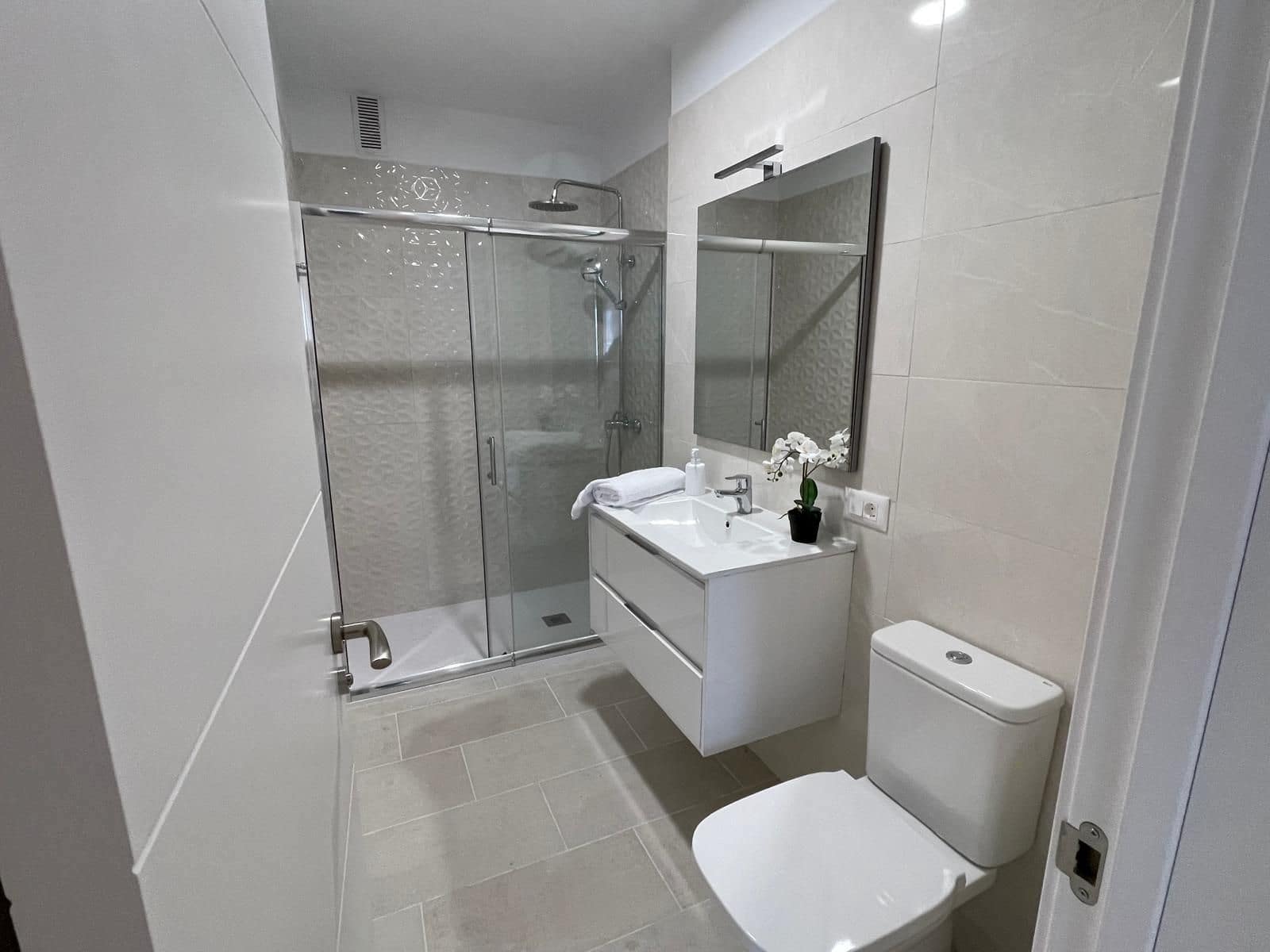 3 camera da letto Attico da affittare in Playa de las Americas con piscina garage - 2.850 € (Rif: 9415687)