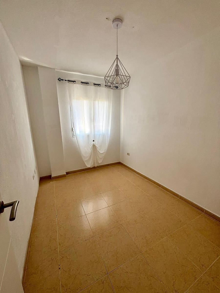 3 soveværelse Lejlighed til salg i Alcala med garage - € 265.000 (Ref: 9419386)