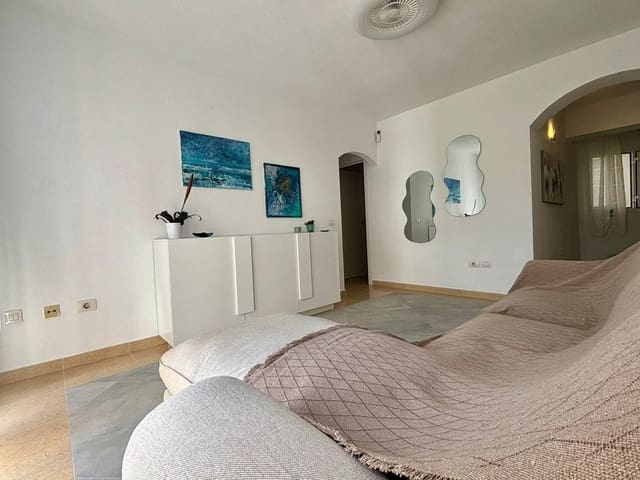 3 soveværelse Lejlighed til salg i Alcala, Guía de Isora med garage - € 265.000 (Ref: 9419386)