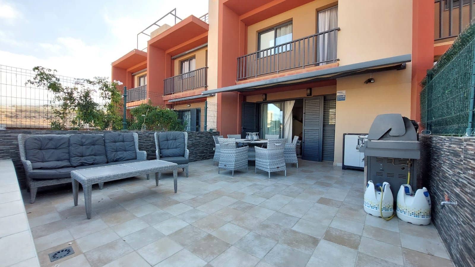 3 soverom Villa til salgs i Playa Paraiso med svømmebasseng garasje - € 600 000 (Ref: 9430360)