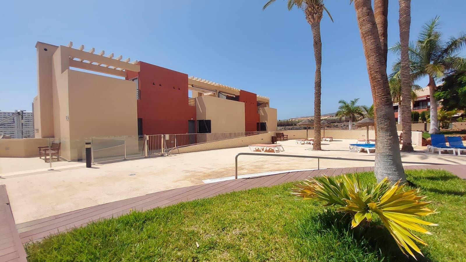 3 soverom Villa til salgs i Playa Paraiso med svømmebasseng garasje - € 600 000 (Ref: 9430360)