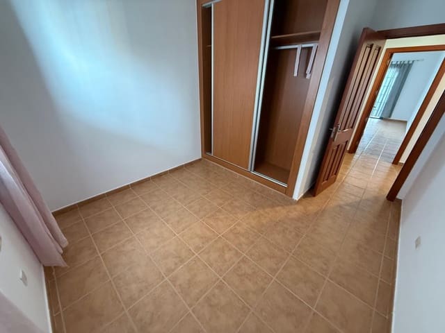 2 makuuhuone Huoneisto vuokrattavana paikassa San Miguel de Abona mukana uima-altaan 
autotalli - 1 200 € (Ref: 9430362)