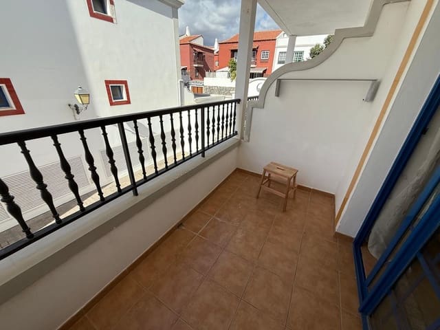 2 makuuhuone Huoneisto vuokrattavana paikassa San Miguel de Abona mukana uima-altaan 
autotalli - 1 200 € (Ref: 9430362)