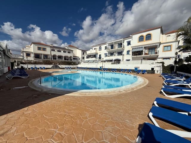 2 makuuhuone Huoneisto vuokrattavana paikassa San Miguel de Abona mukana uima-altaan 
autotalli - 1 200 € (Ref: 9430362)