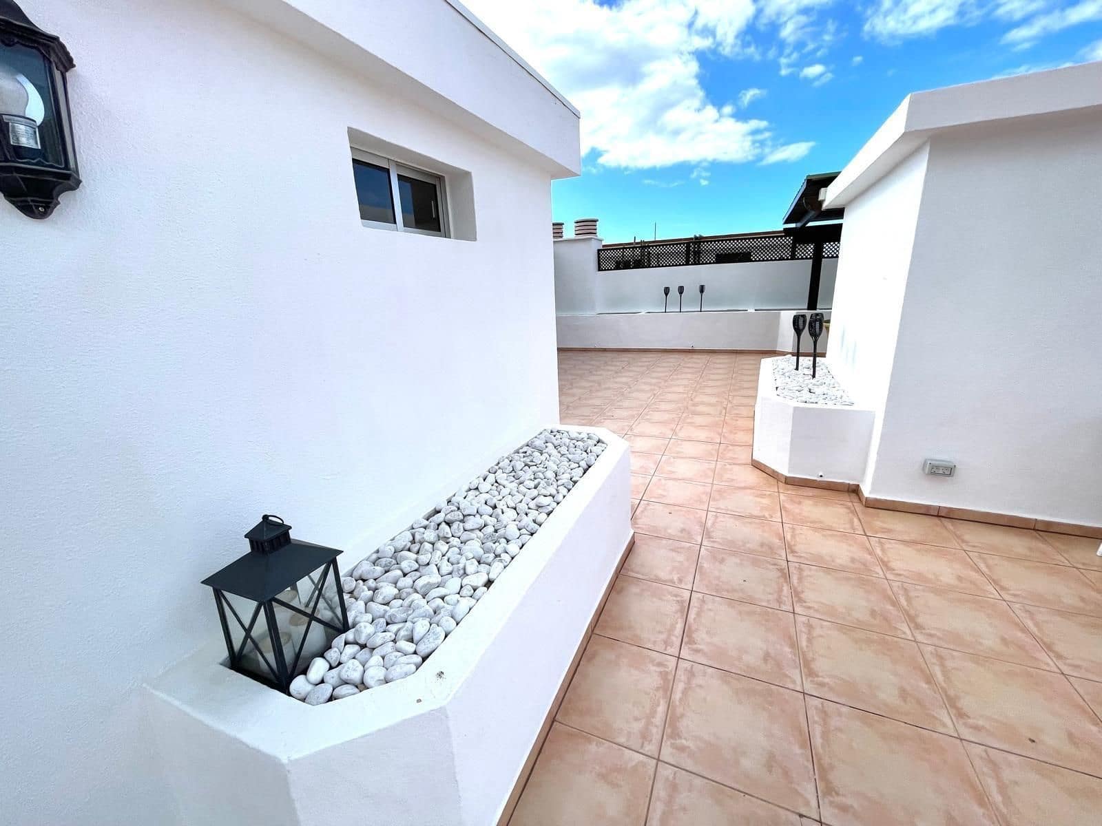 3 soverom Hus til salgs i Callao Salvaje med svømmebasseng garasje - € 1 050 000 (Ref: 9433199)