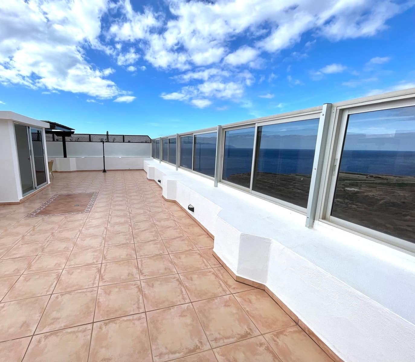 3 soverom Hus til salgs i Callao Salvaje med svømmebasseng garasje - € 1 050 000 (Ref: 9433199)