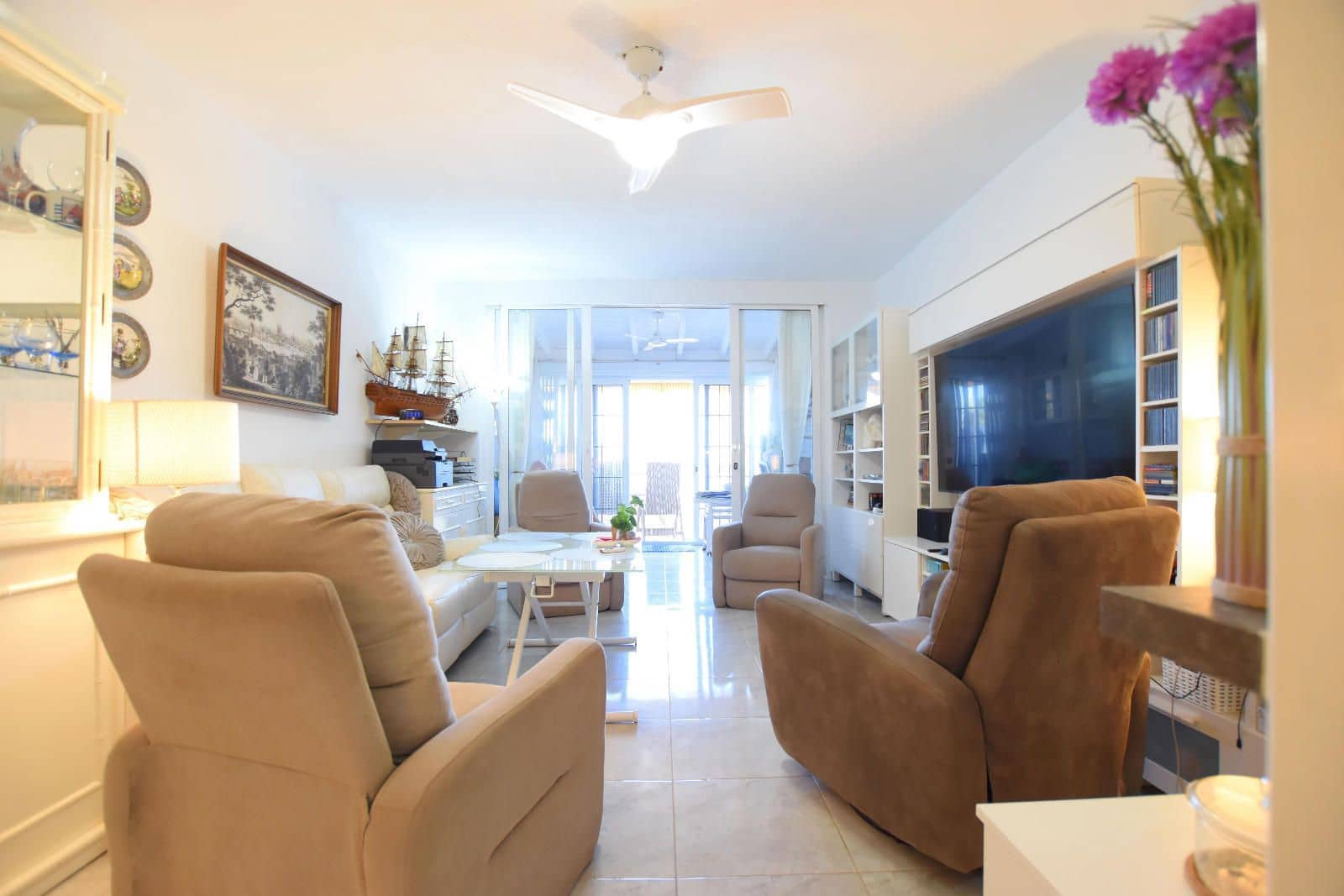 1 bedroom Apartment for sale in Guia de Isora with pool - € 230,000 (Ref: 9436909)