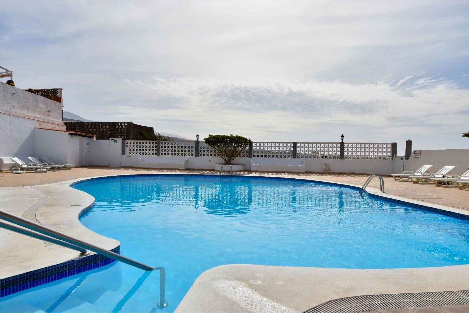 1 bedroom Apartment for sale in Guia de Isora with pool - € 230,000 (Ref: 9436909)