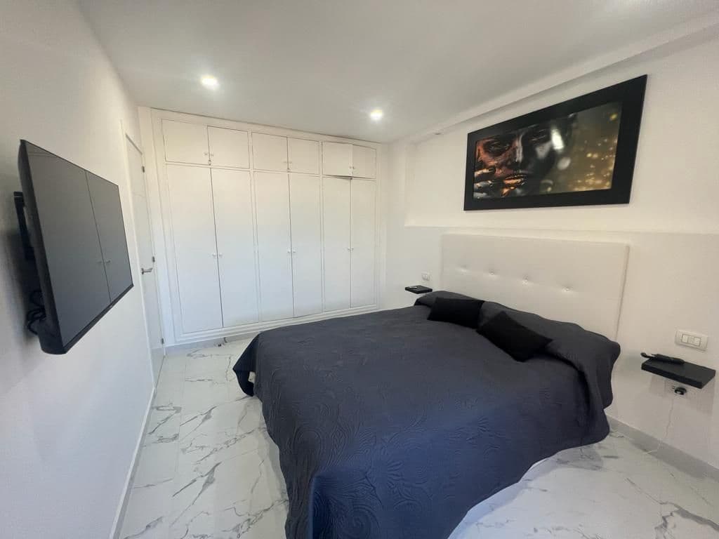 1 bedroom Apartment for sale in Torviscas with pool - € 299,000 (Ref: 9436910)