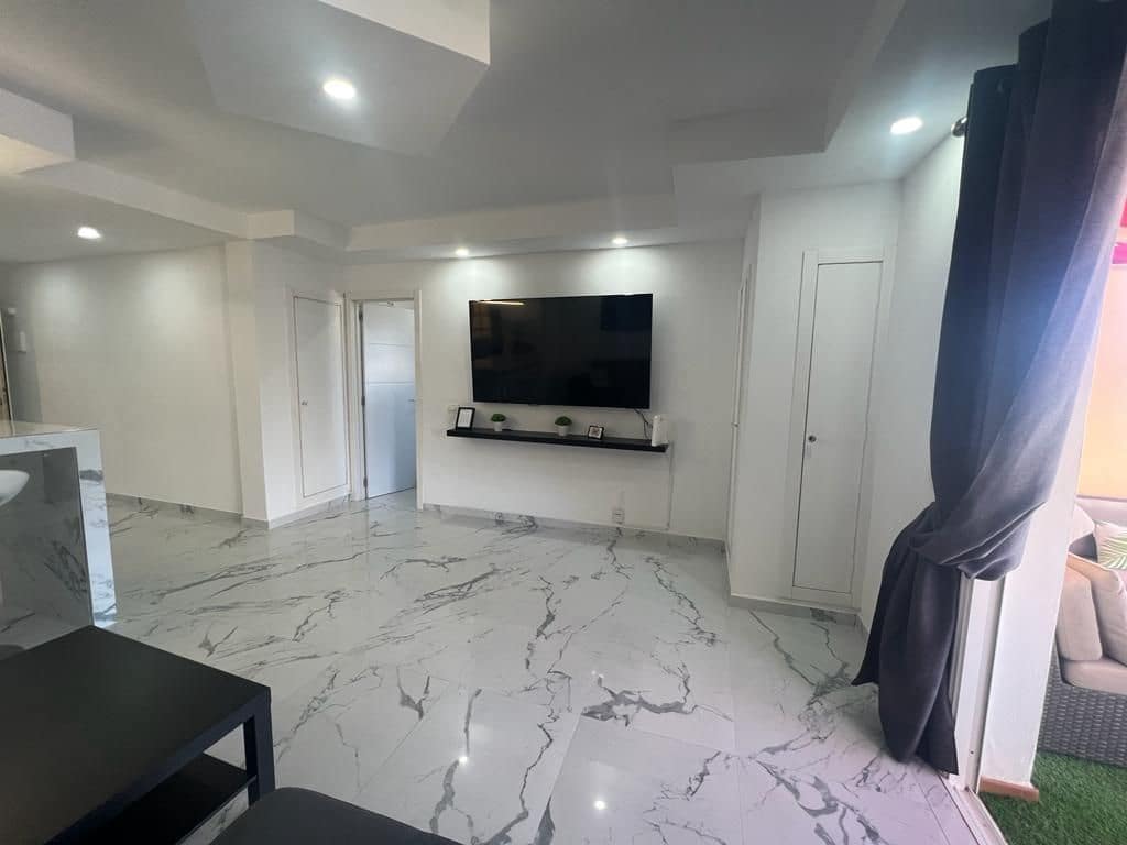 1 bedroom Apartment for sale in Torviscas with pool - € 299,000 (Ref: 9436910)