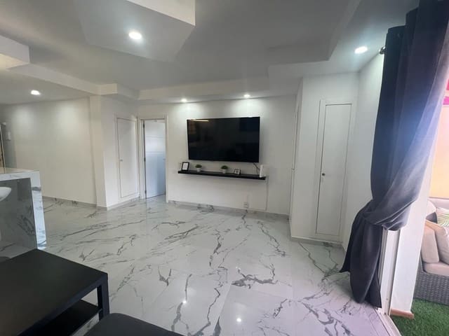 1 soveværelse Lejlighed til salg i Torviscas, Adeje med swimmingpool - € 299.000 (Ref: 9436910)