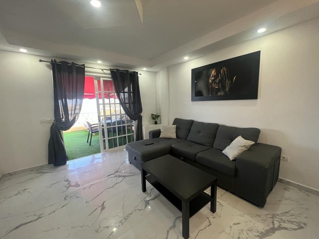 1 bedroom Apartment for sale in Torviscas with pool - € 299,000 (Ref: 9436910)