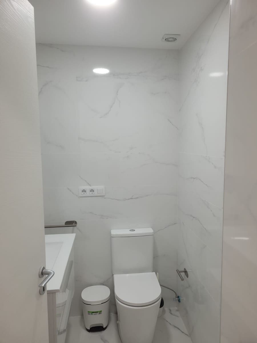 2 soverom Leilighet til salgs i Los Cristianos med svømmebasseng - € 262 500 (Ref: 9439568)